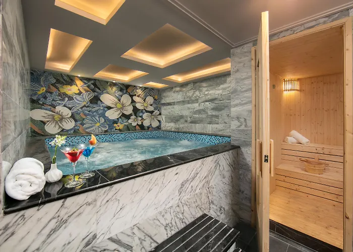 Anatole Hotel Hanoi